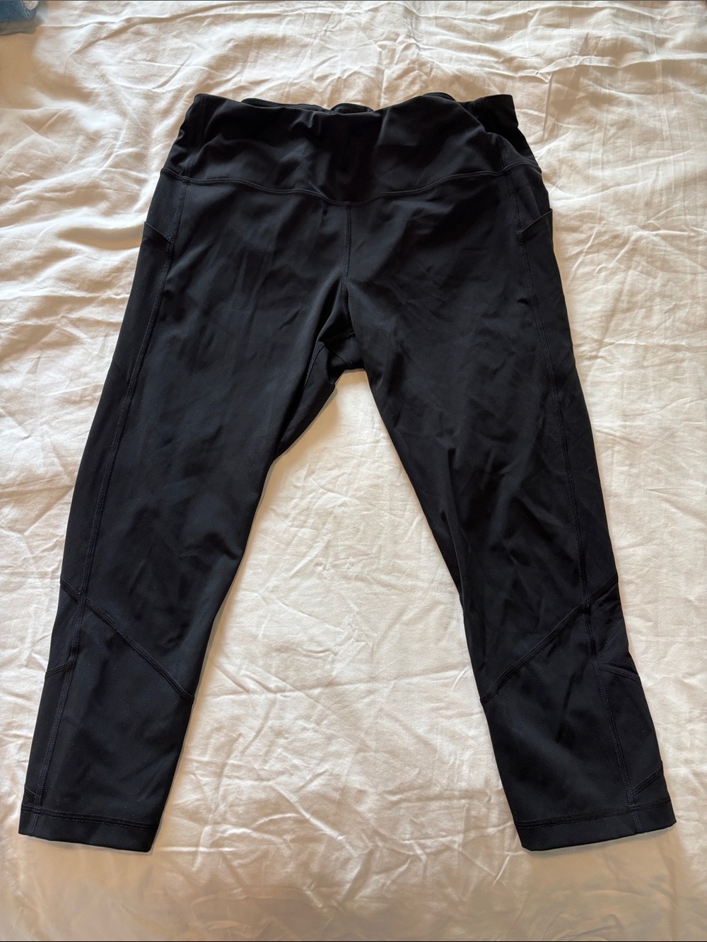lululemon athletica Black High-Rise Workout Cropped Leggings